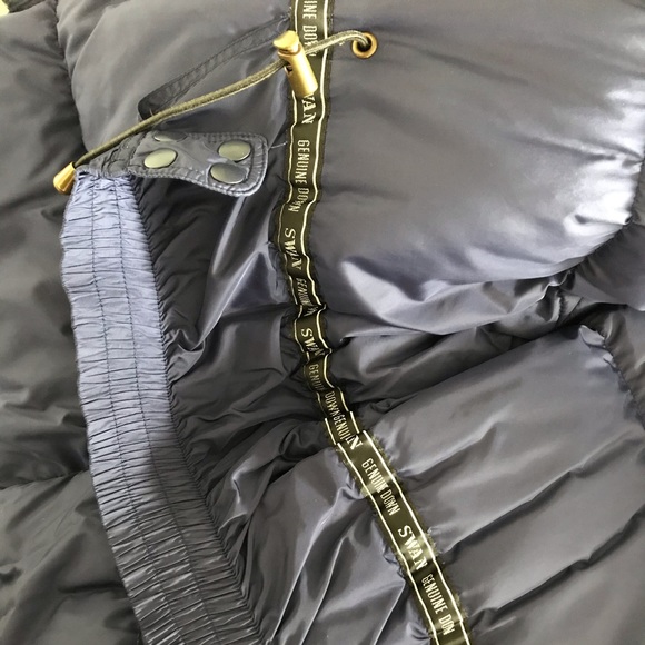 Deep Navy Blue oversized Down Coat with detachable hood - Picture 5 of 11